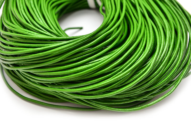 Äkta lädersnöre 2mm Grön