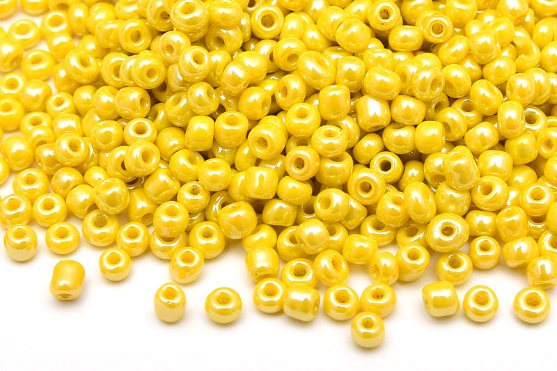 Seed beads 8/0, 3mm, Opak gul Lustre