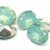 Oval cabochon med opaleffekt, Mintgrön 14x10mm